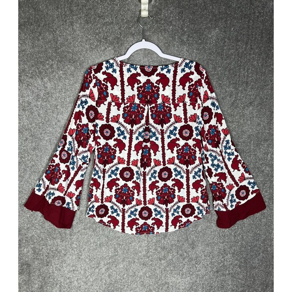 Crown & Ivy Elephant Floral Bell Split Sleeve Tunic Top Size Small V-Neck Rayon - Picture 2 of 10